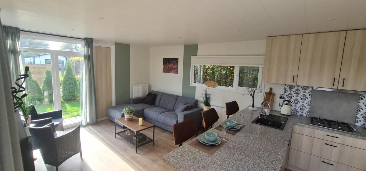 Sfeervolle recreatiewoning in Putten Veluwe - Housity