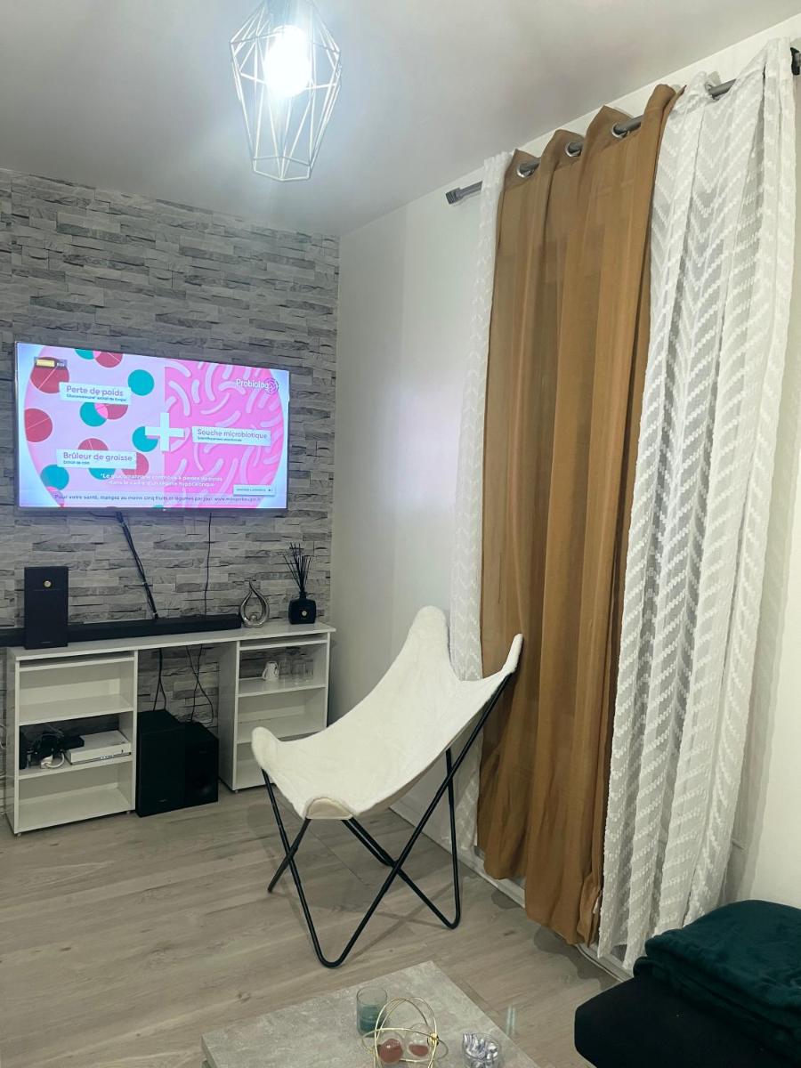 Studio bis Clichy proche Paris - Housity