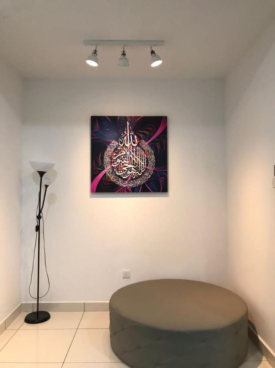 Suitetrails - Baituljannah Homestay Batu Pahat