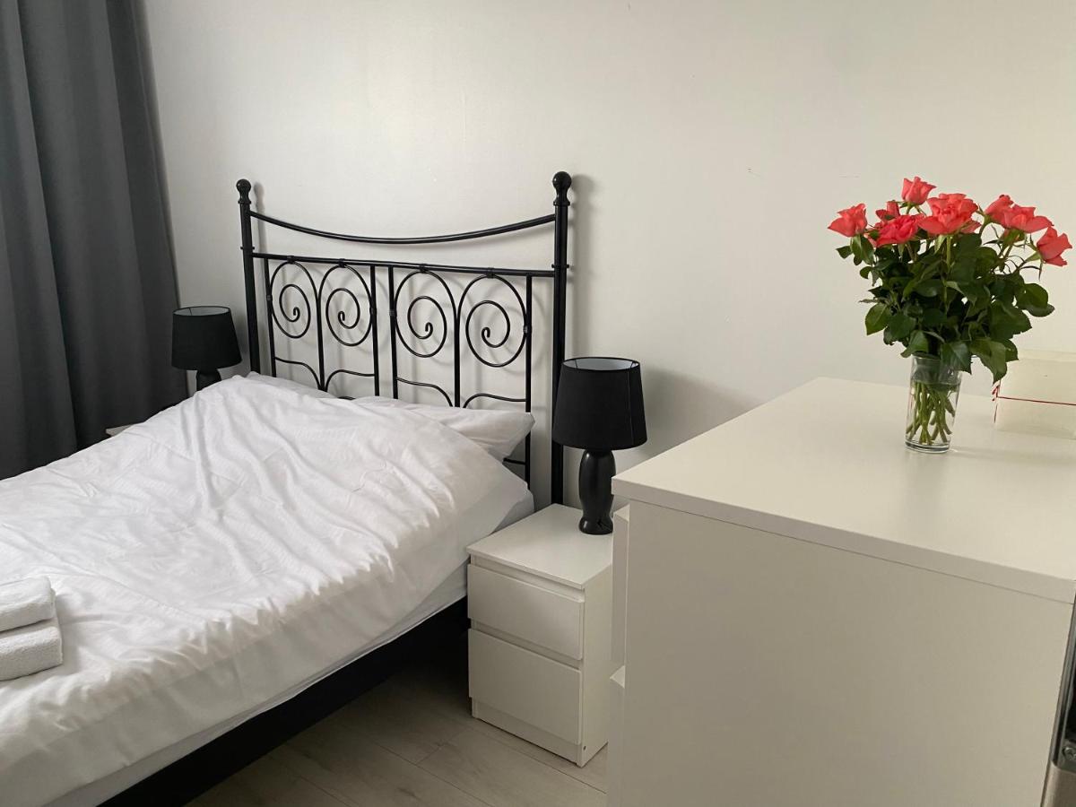 Apartament Żeromskiego - Housity