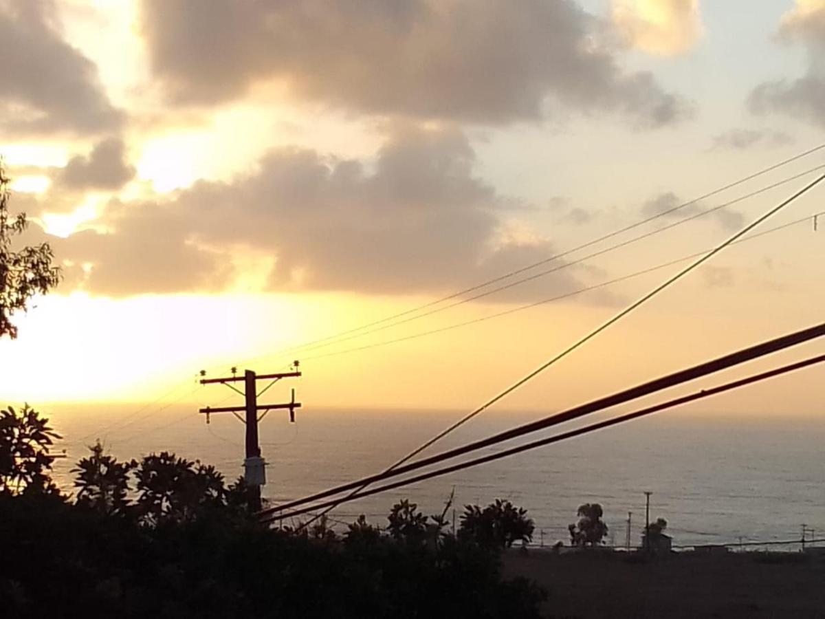 Atardeceres de baja - Housity