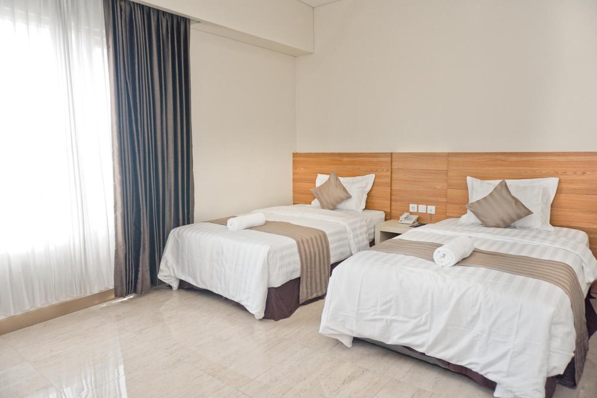 Hotel Cahaya 3 Juanda - Housity