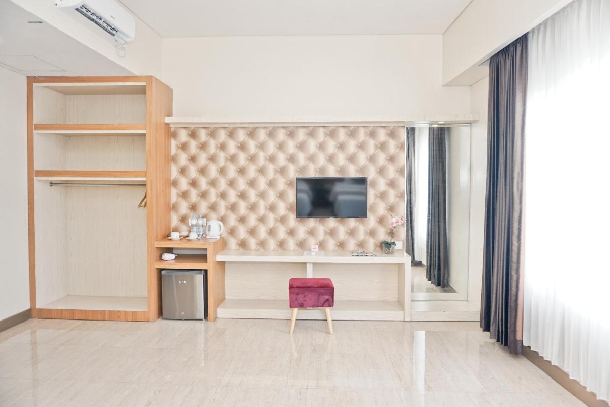 Hotel Cahaya 3 Juanda - Housity