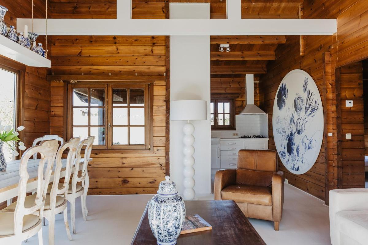 HOLLAND Holiday Home - Housity
