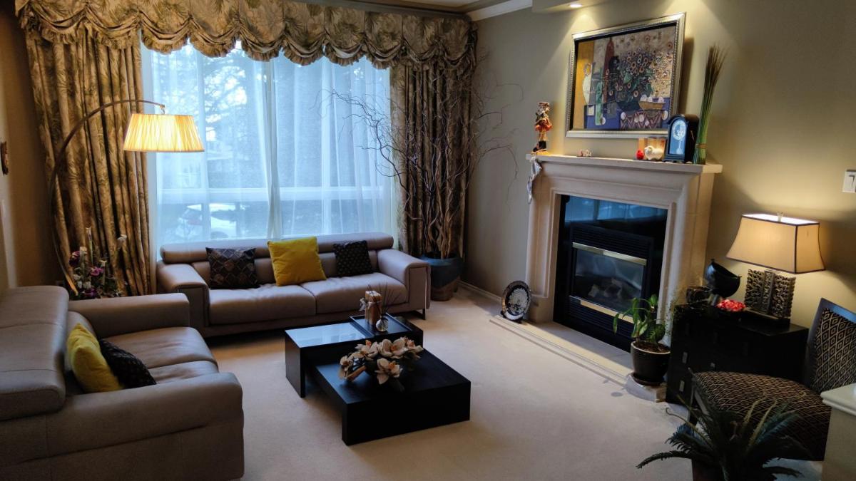 Quiet Luxurious Friendly Family House - Housity