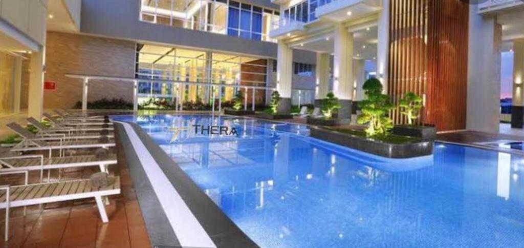 Suitetrails - VUE at Aston Batam & residential hotel - Your home away from home