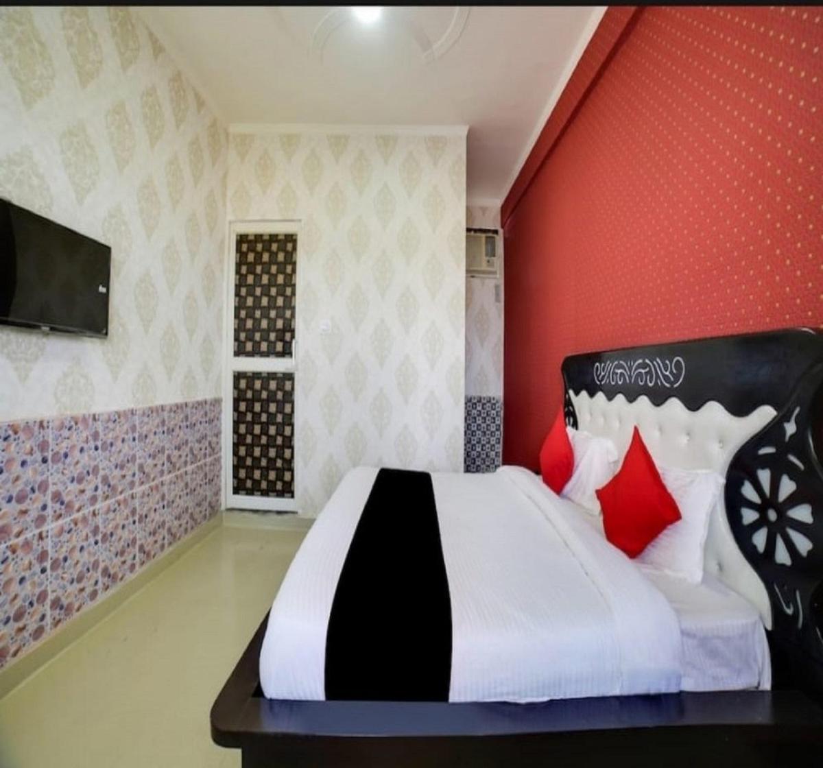 Sudhir Hotel & Banquet, Sonipat - Housity