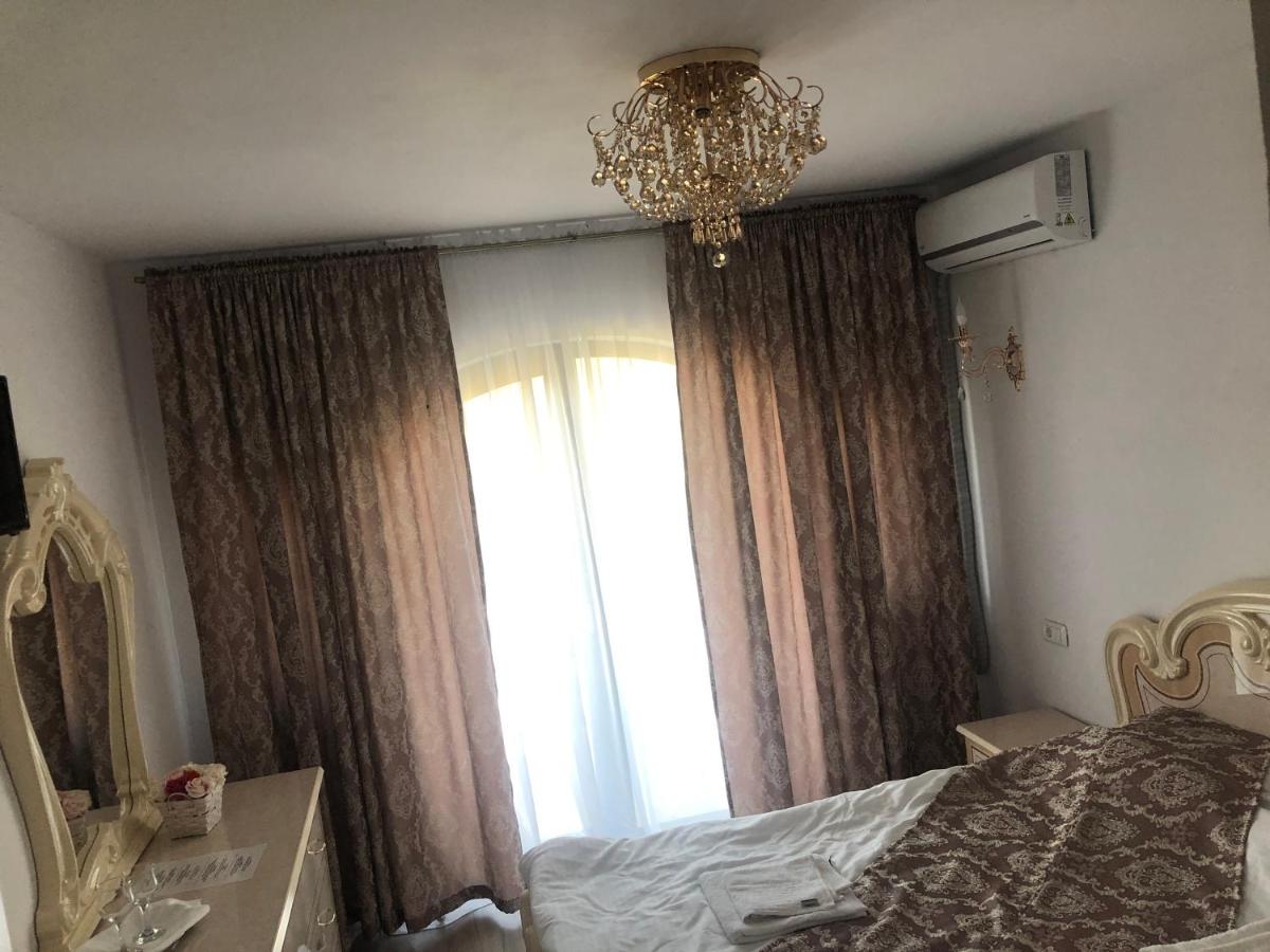 FLORENA HOUSE - Housity