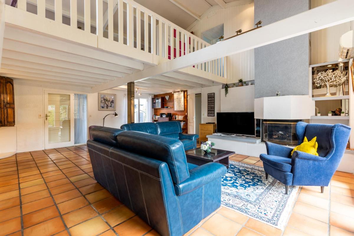Villa bleue - Housity