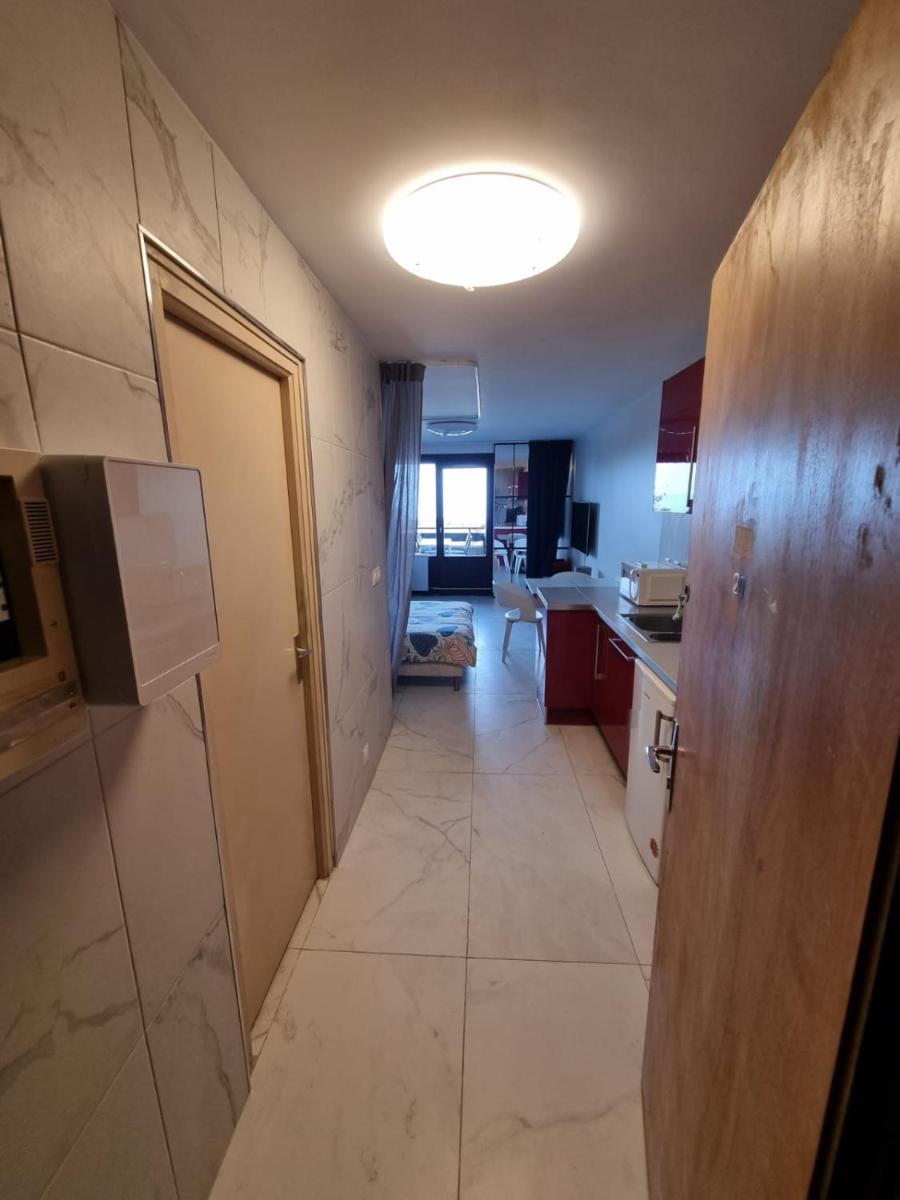 le 20 - Housity