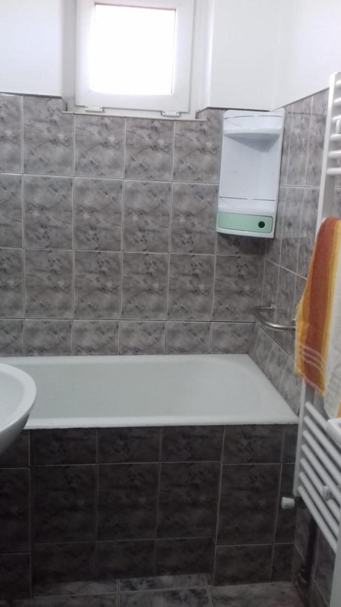 Apartament 2 camere Blaj Str Avram Iancu Bl 9 - Housity