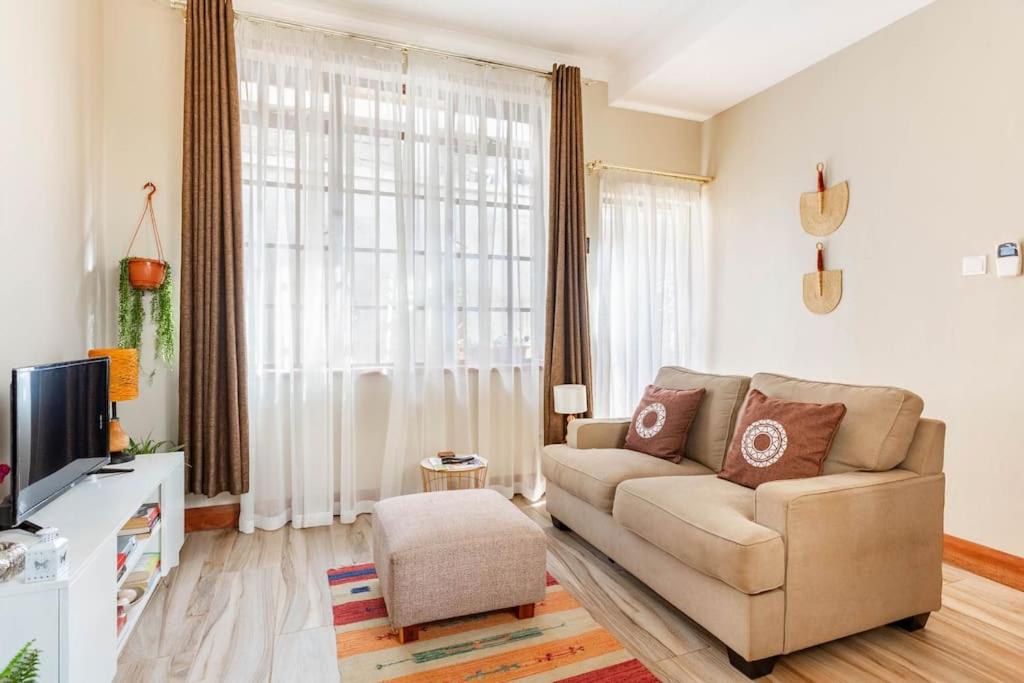 Gorgeous Well Equipped Modern Guest House in Loresho - Housity