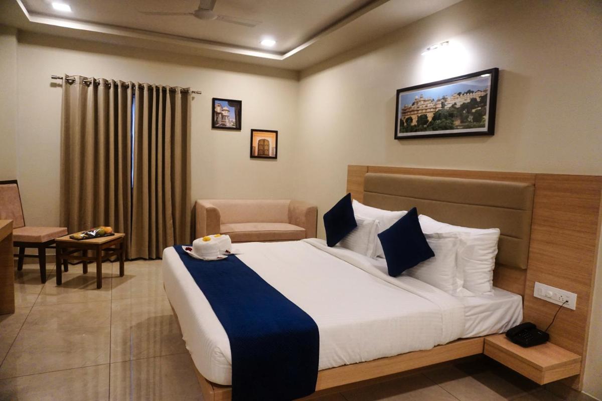 Clarks Inn Express Udaipur - Housity