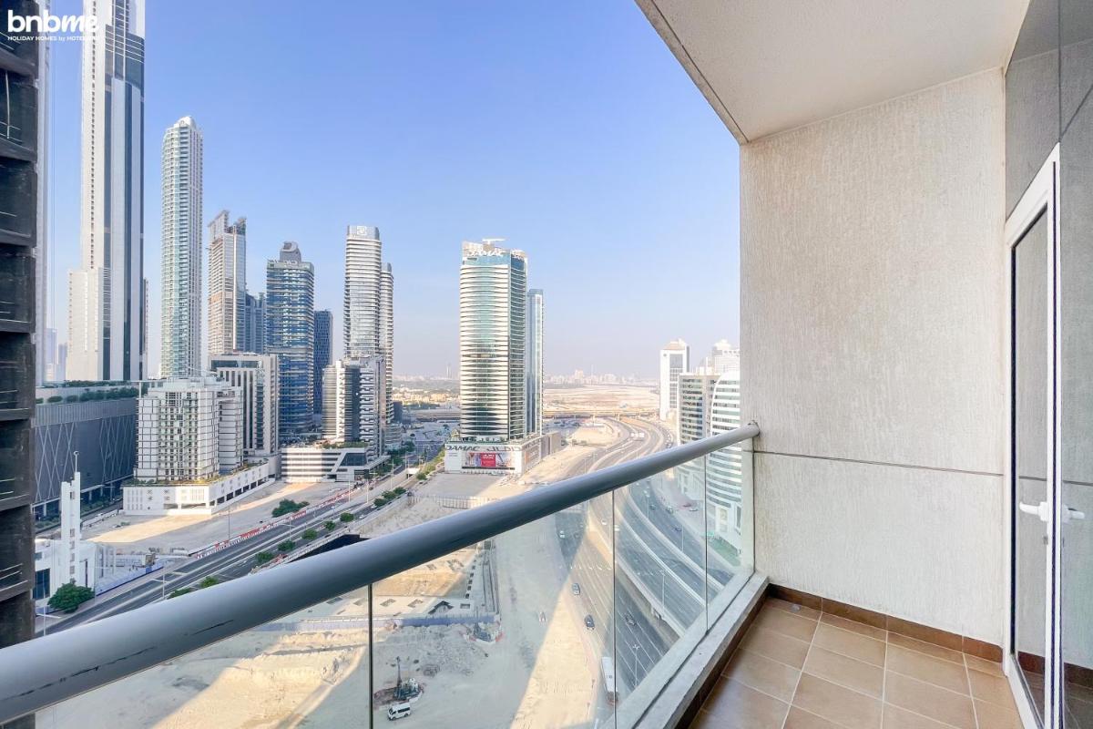 bnbmehomes - Cosy Downtown Apt w Balcony Near Metro Station -1710 - Housity