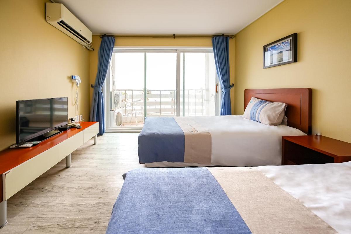 Mega Resort - Housity