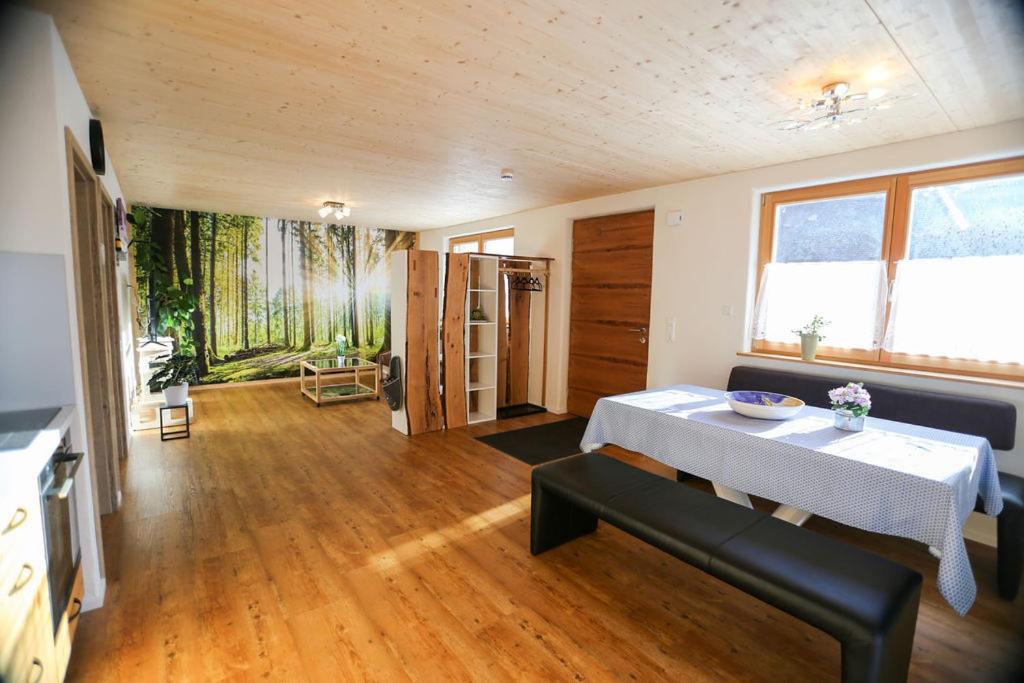Daheim im Geissetal - Housity