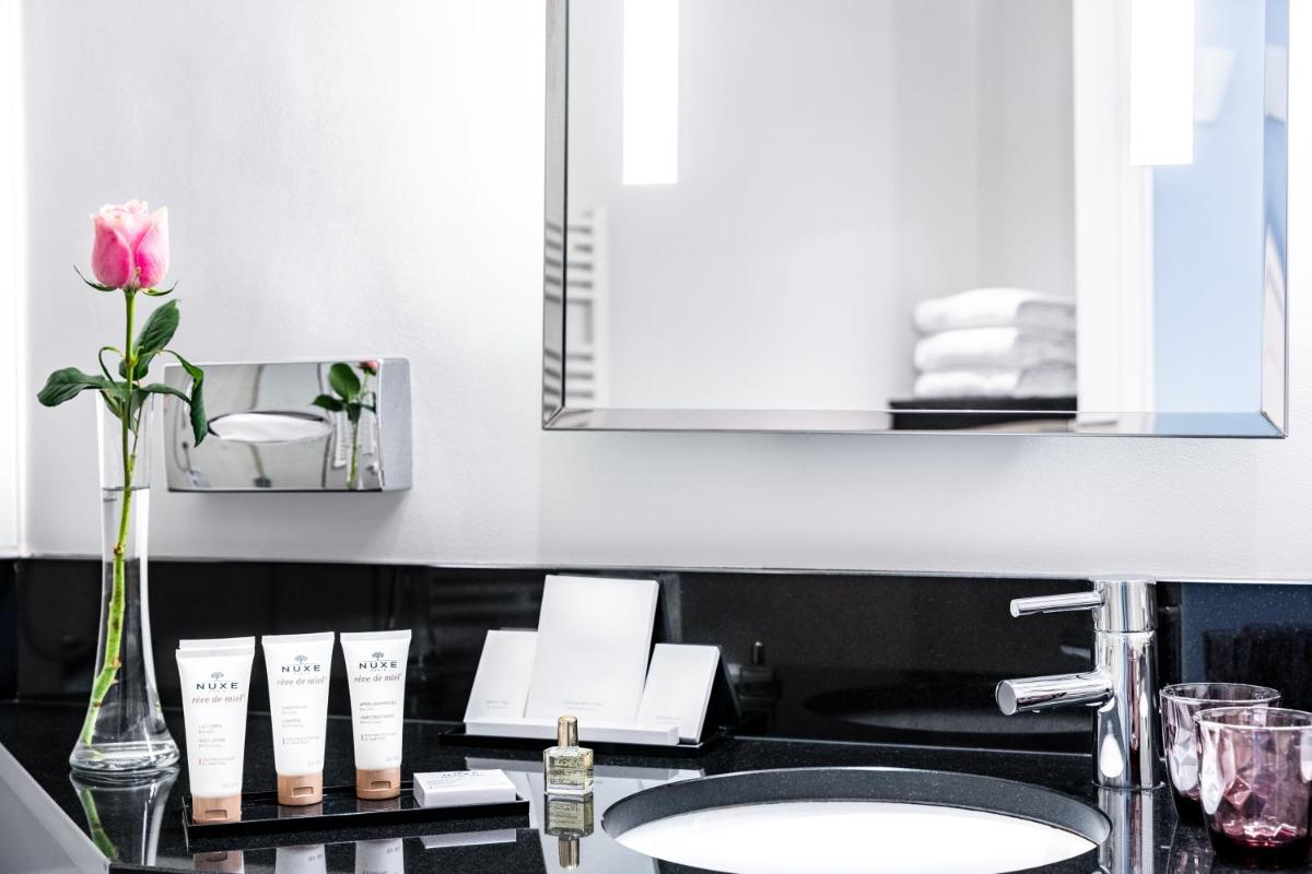 Coin salon dans l'établissement Relais Spa Val d'Europe