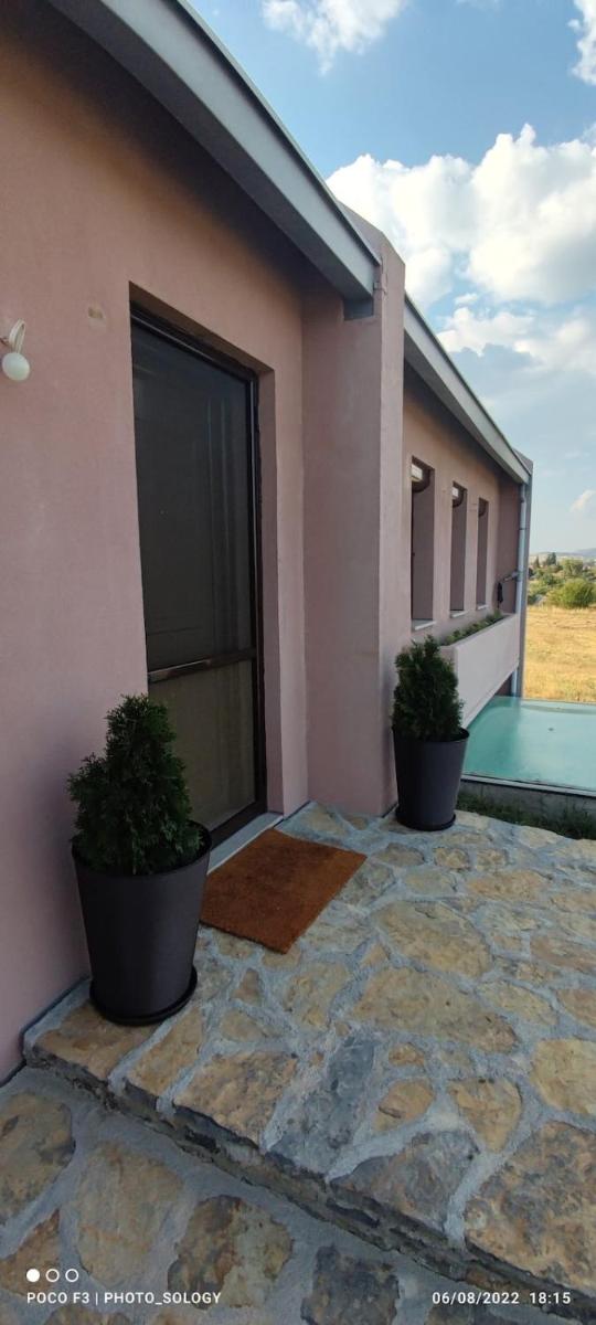 Evaggelia's Apartments 4 Σπίτι στο λιβάδι - Housity