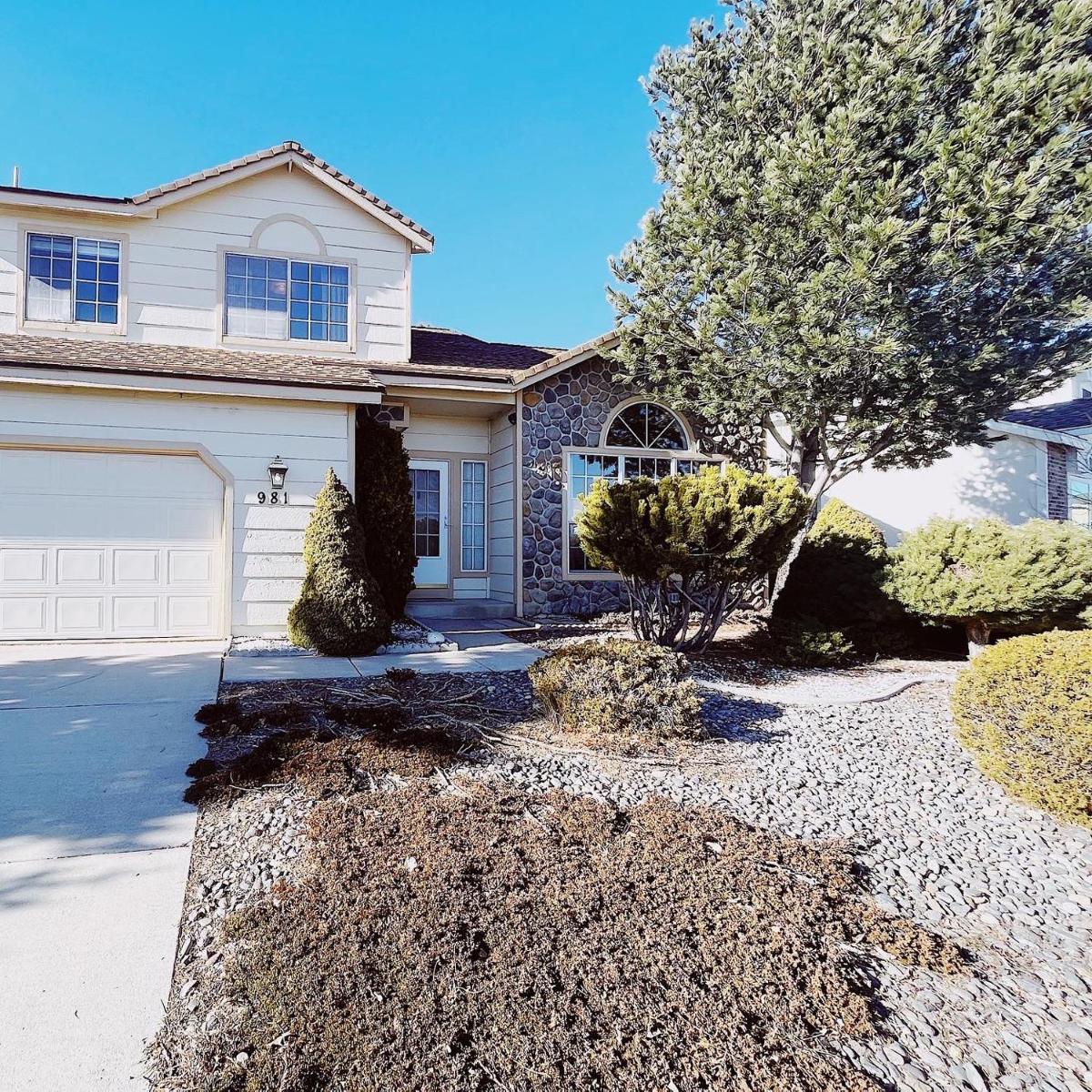 Family Friendly Reno/Tahoe House with VIEWS! - Housity