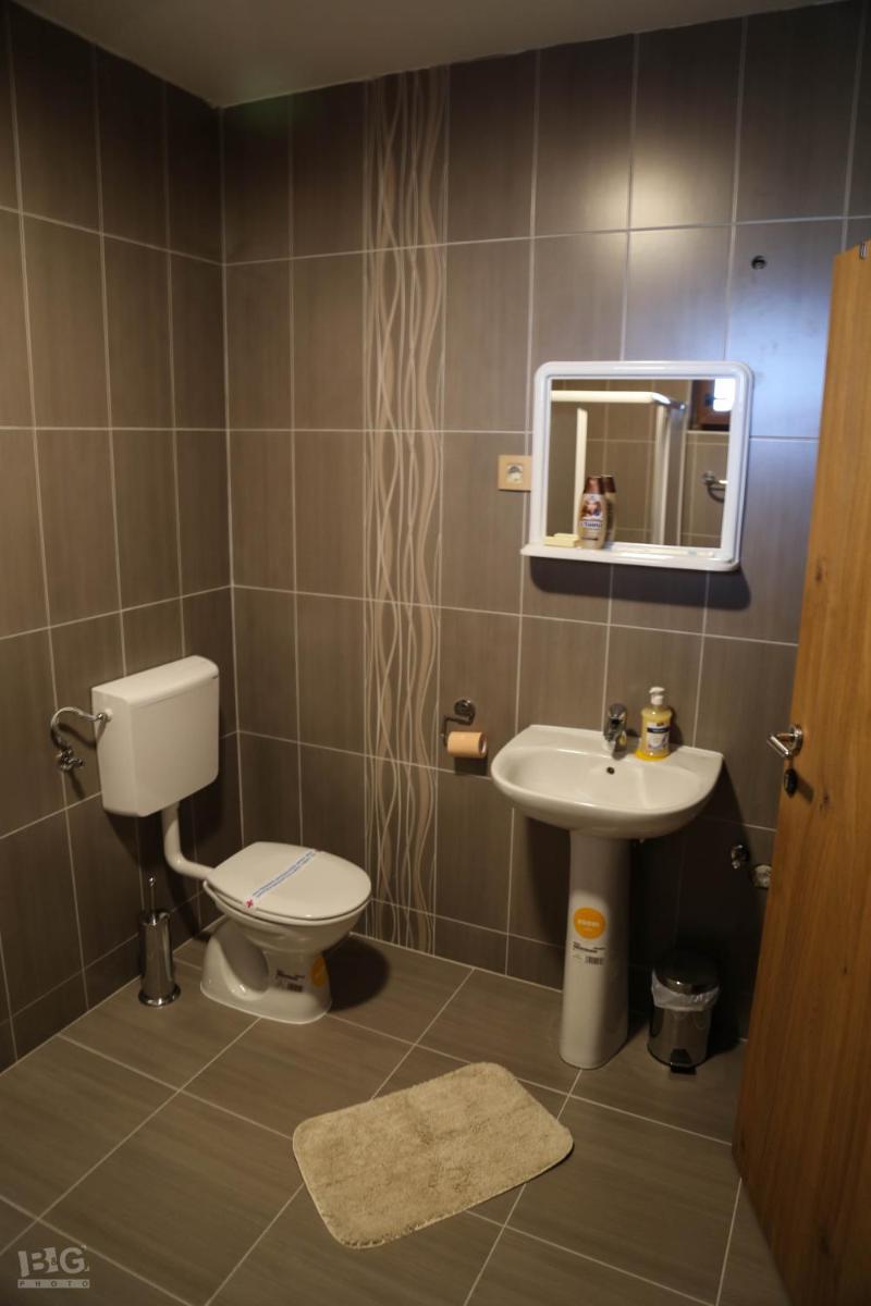 Kabinet 17/12 - Housity
