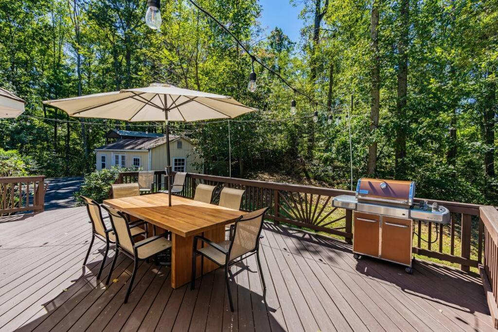 Suitetrails - Large Family-ready Home with Pool in Horse & Wine Country