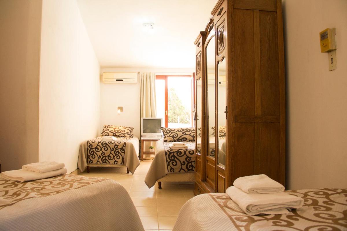 Villa María ByB Parque y Pileta - Housity
