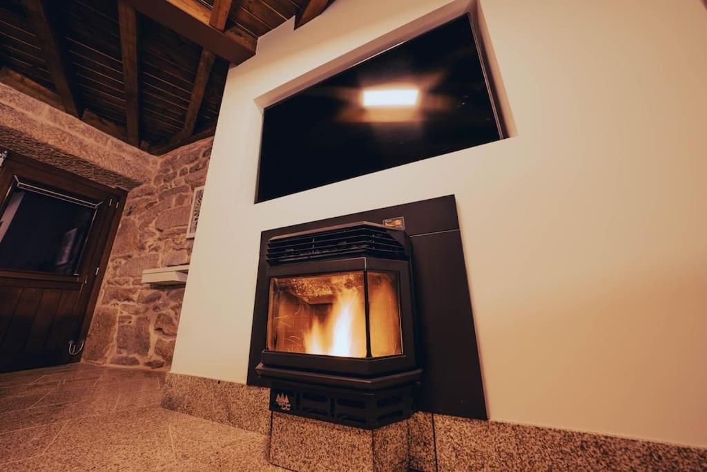 Casa Rural Vilar de Flores - Housity