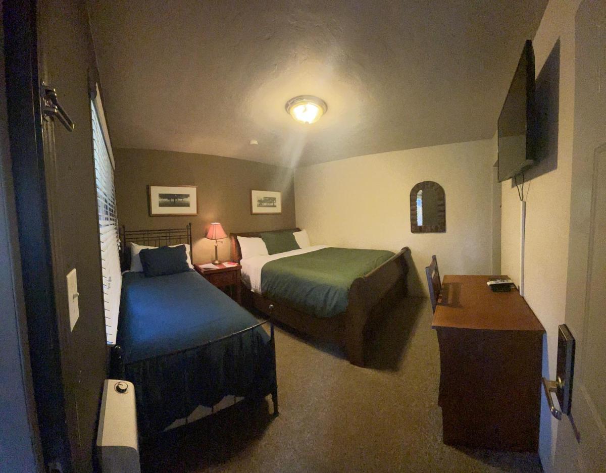 Sierra Woods Lodge - Housity