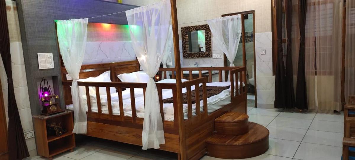 Luxury Villa Dharamshala - Housity