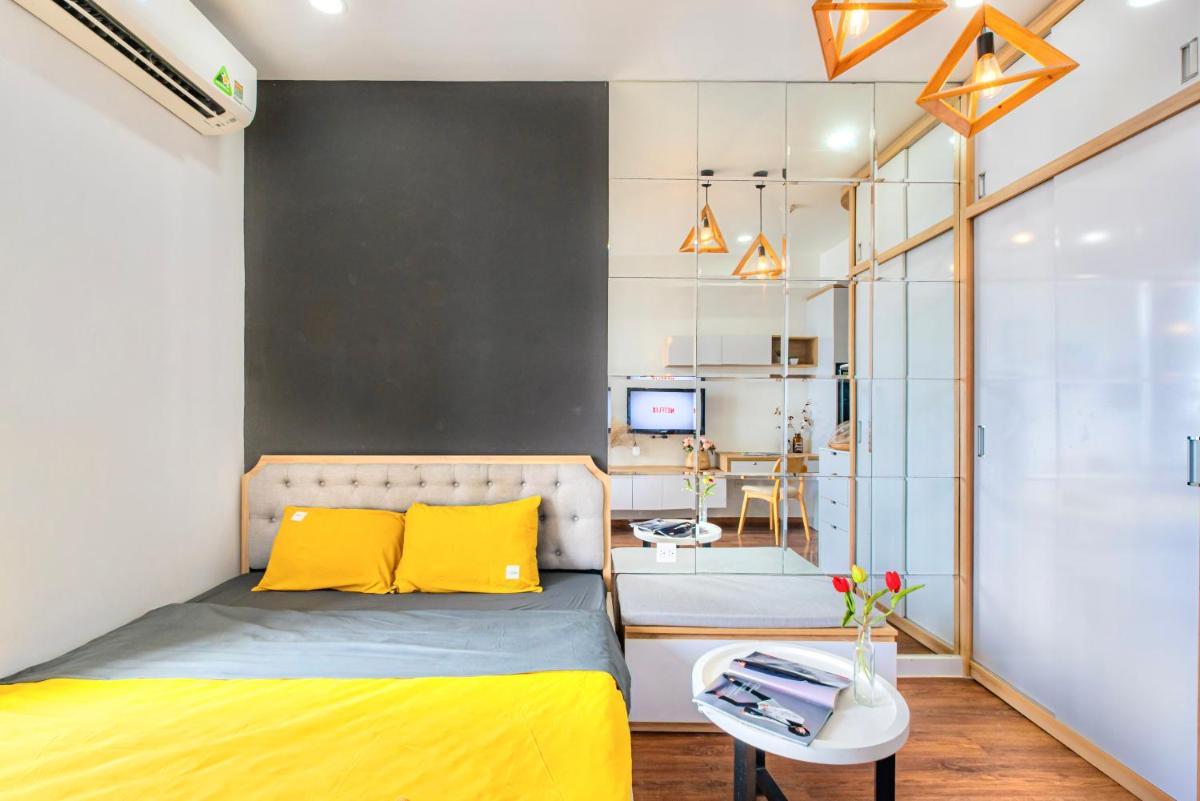 TripleTrees Apartment at Saigon Central - Rivergate Residence District 4 - Housity