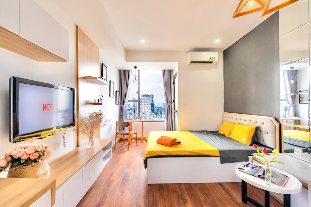 TripleTrees Apartment at Saigon Central - Rivergate Residence District 4 - Housity