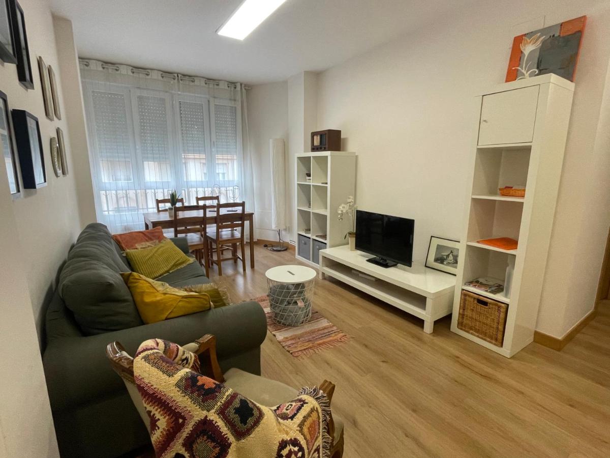 My Space en el centro - Hizvo