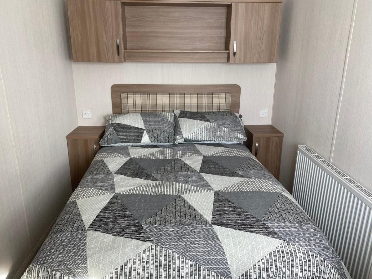 Craig Tara Glen Haven Caravan Dunure Village - Housity