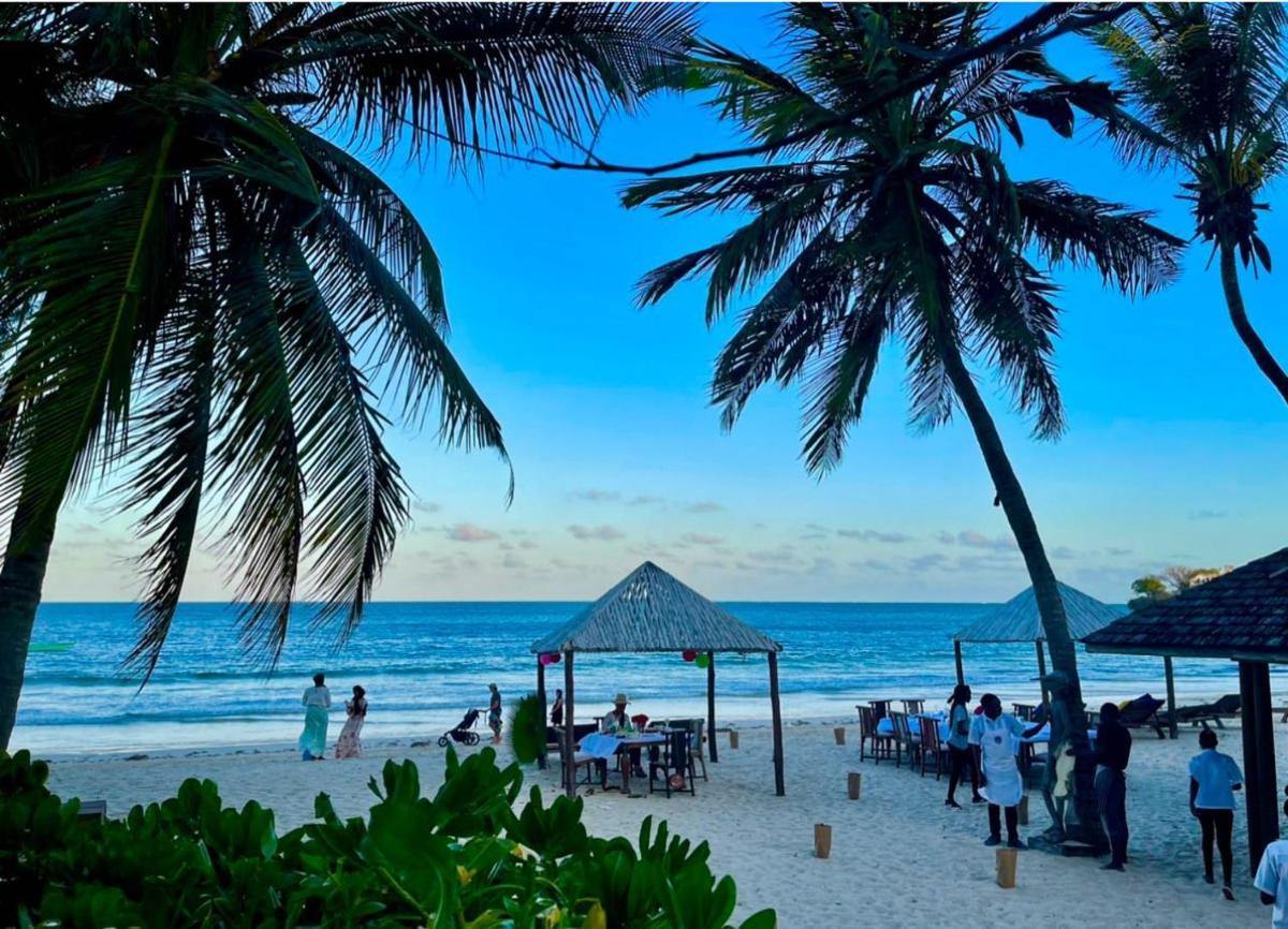 White Elephant Sea Lodge - Housity