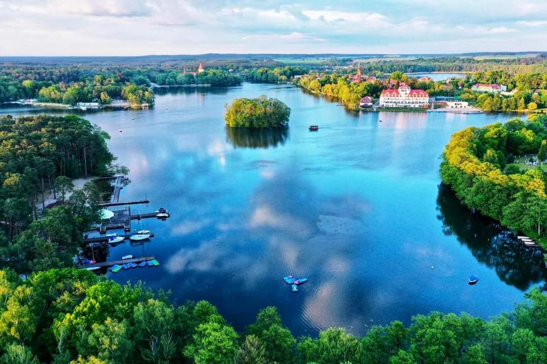Lake HouseLubniewice domek całoroczny z jacuzzi blisko jeziora - Housity