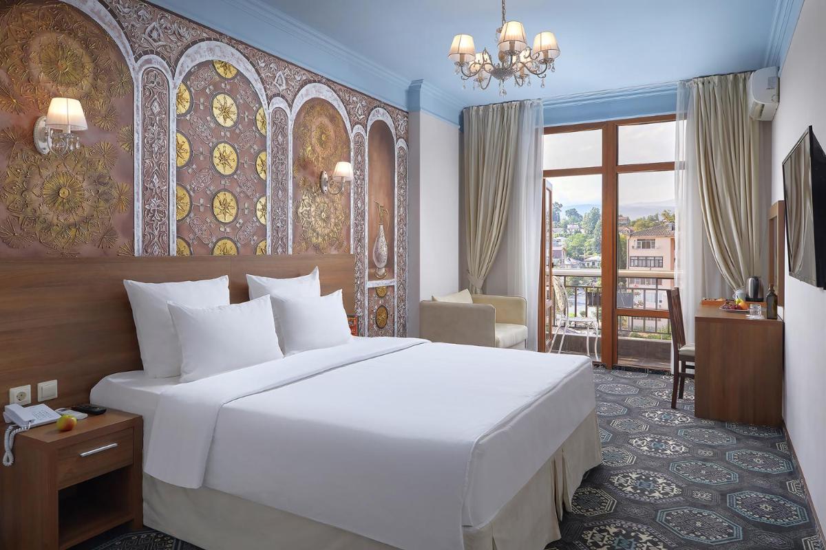 Garuda Boutique Hotel - Housity