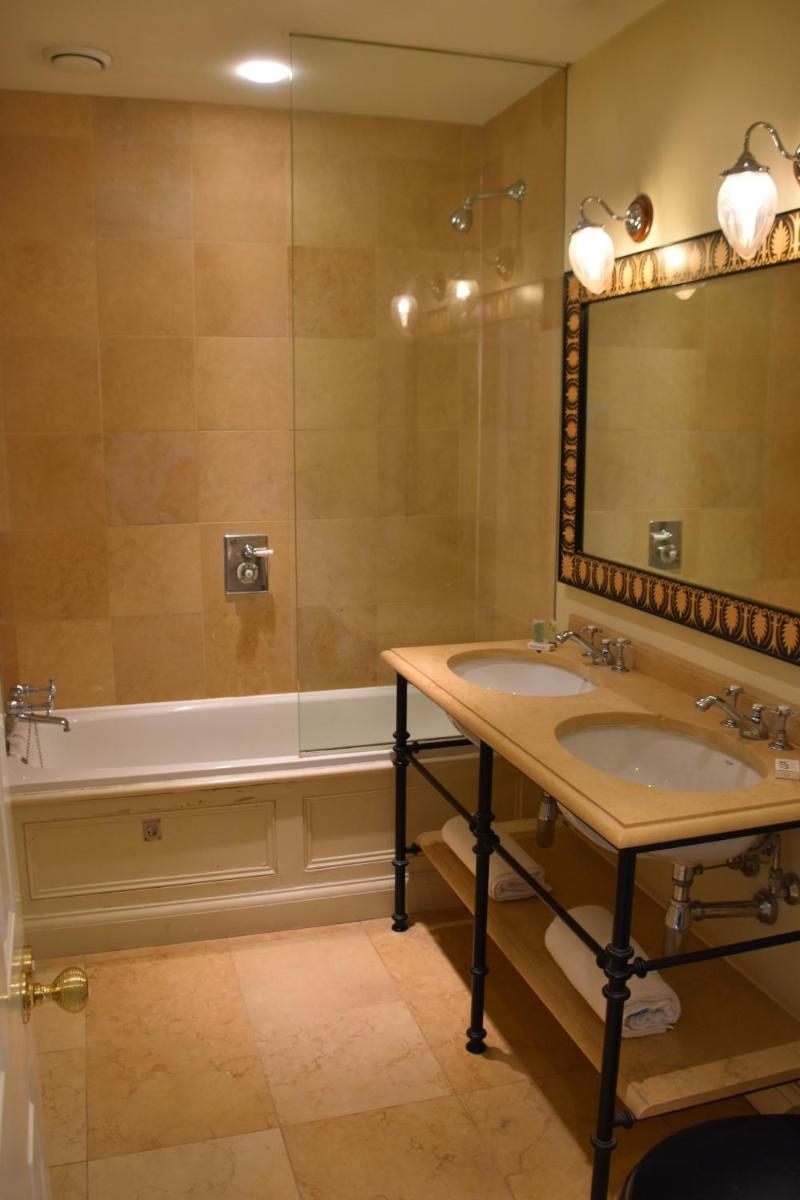 The Cranley Hotel - Housity