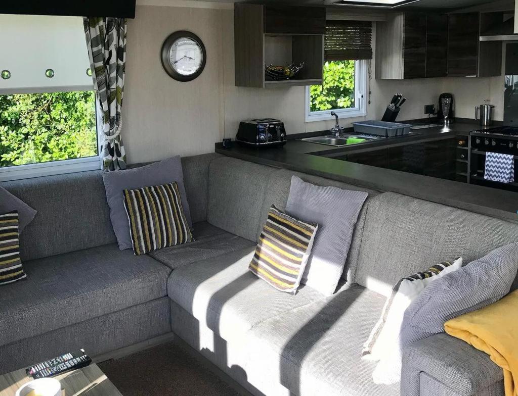 Wemyss Bay holiday park. Swift Auvergne - Housity