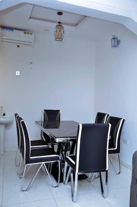 Frankie’s Place: A spacious 4-bedroom home - Housity