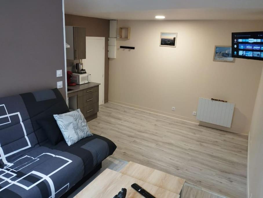 House of twenty, calme,rue piétonne, proche de la mer, wifi gratuit - Housity