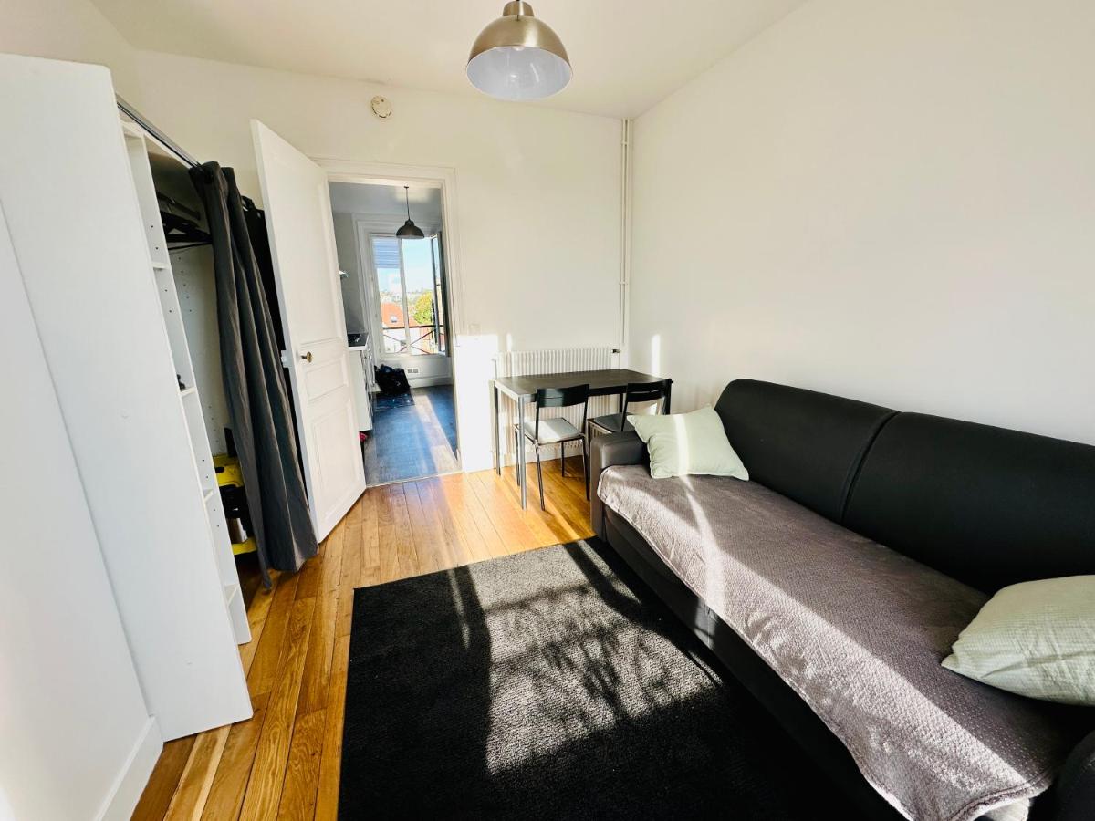 Studio 2 personnes CORBEIL ESSONNES - Wifi Netflix 25m2 - Housity