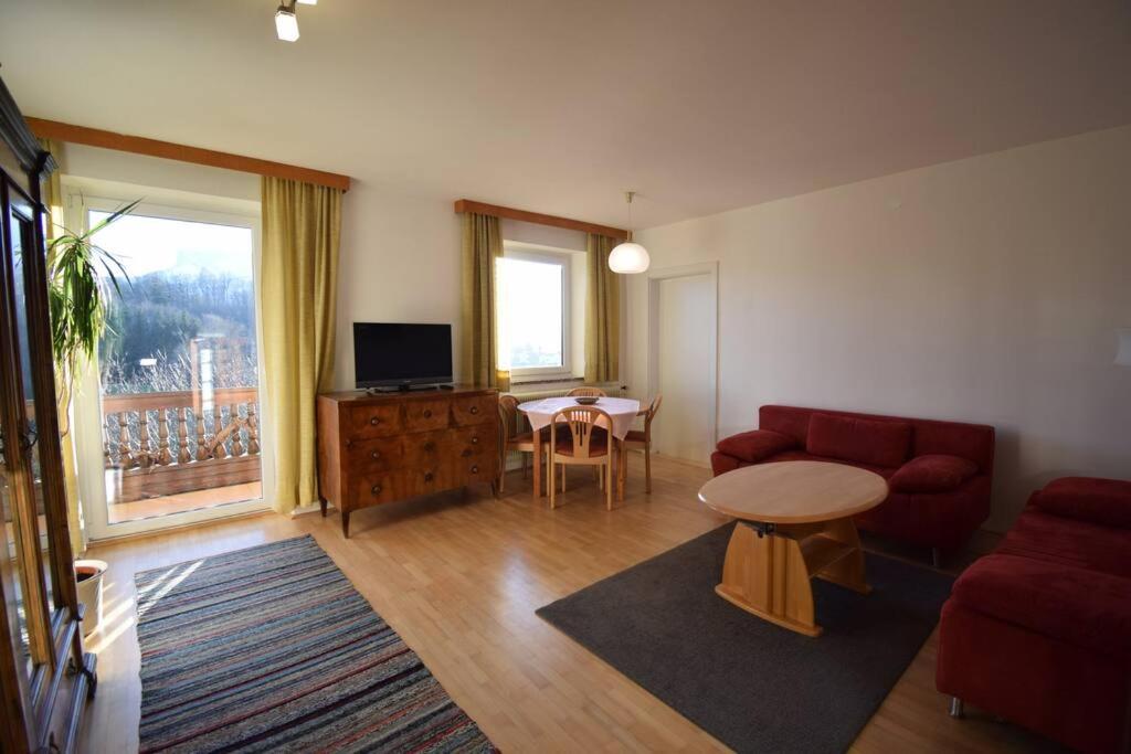 Große komfortable 2,5-Zimmer-Wohnung Maria, 70 m² - Housity