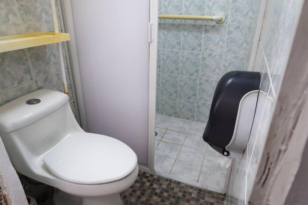 Casa Aurora #2: Private room in excellent location - Housity