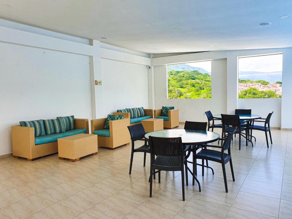 Apartamento San Gil Plaza - Housity