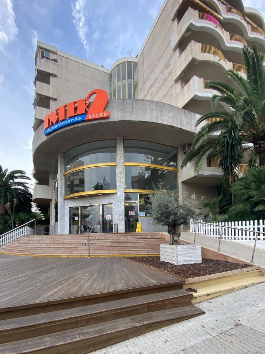 Apartamento con servicios, piscina y parking privado máx 4 pax - Housity