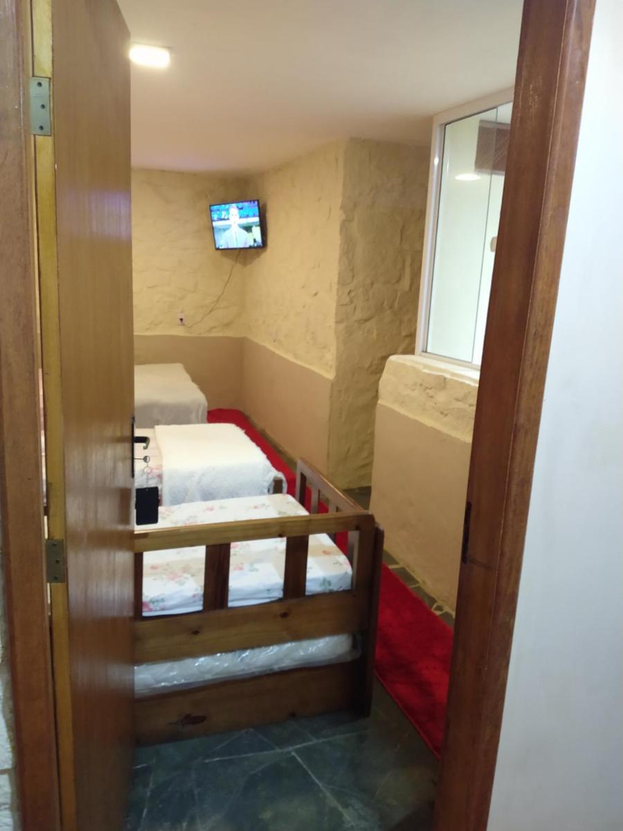 746 Pousada - Housity