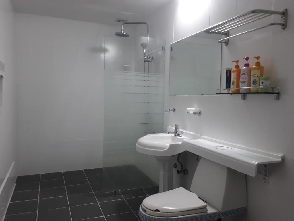 Diamond Motel - Housity
