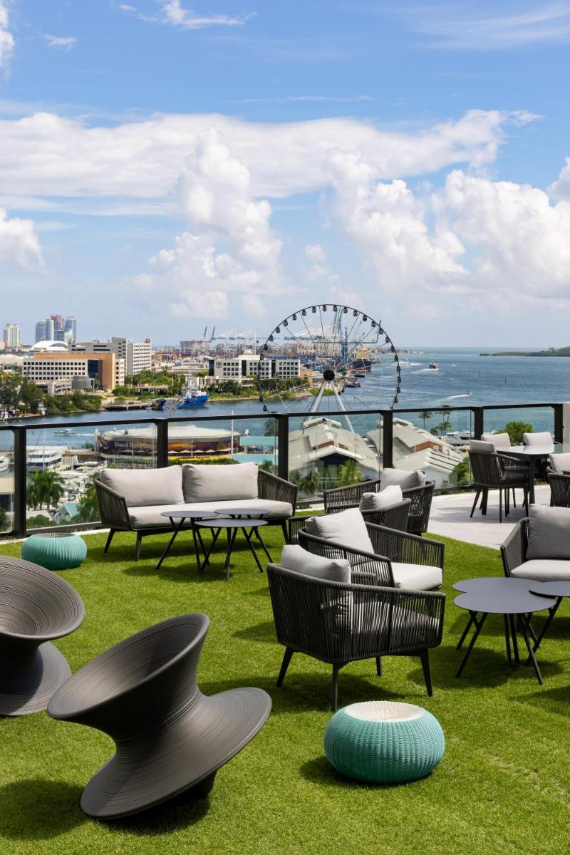The Elser Hotel Miami - An All-Suite Hotel - Housity