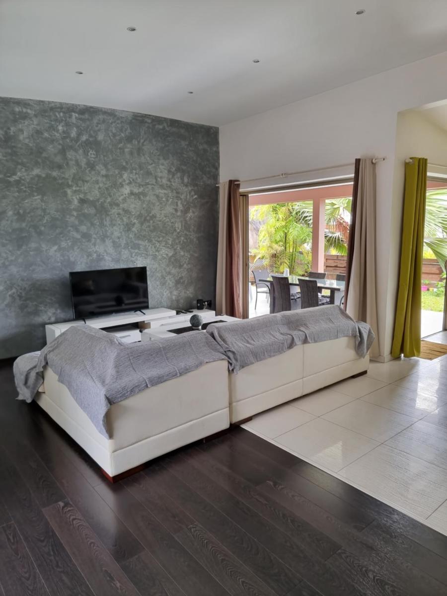 Villa PoeHere - Housity