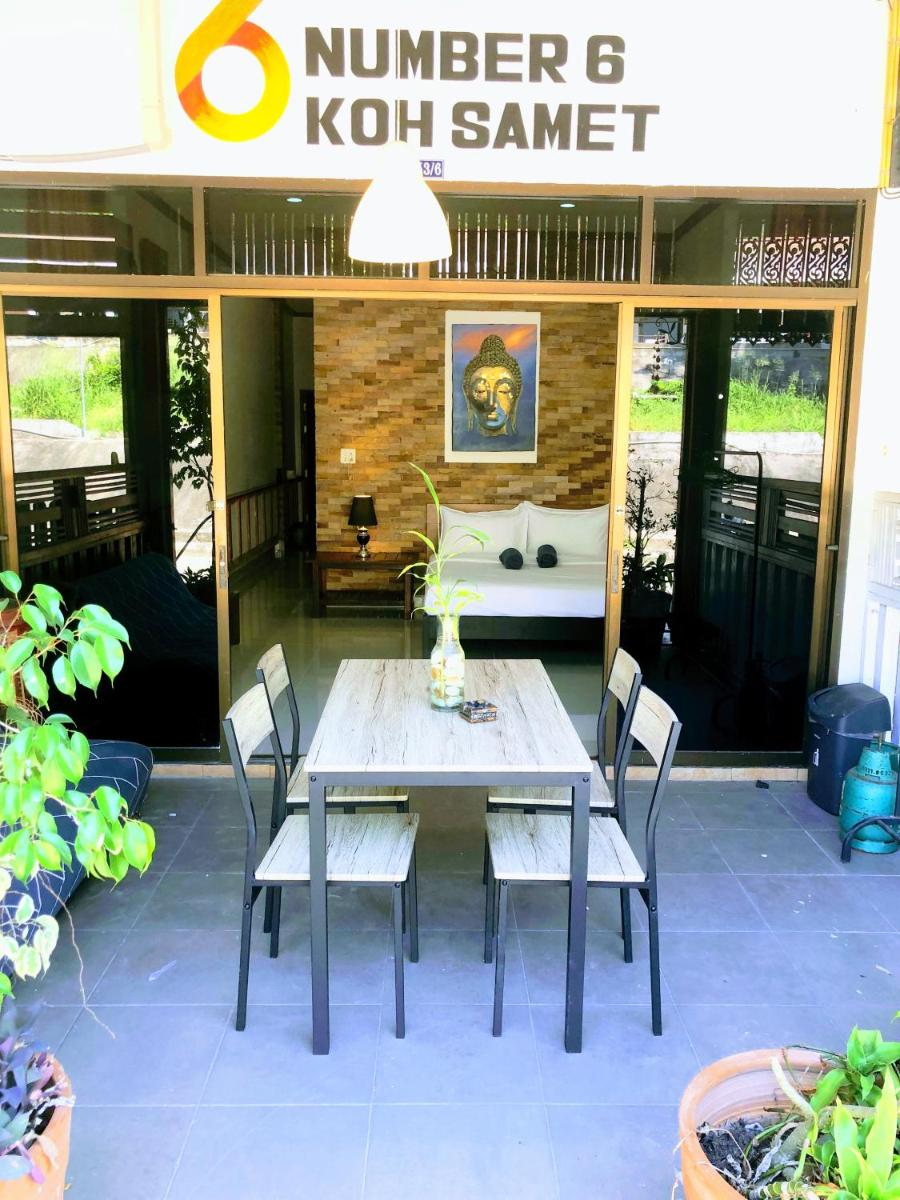 Suitetrails - Number SIX house for up to 5 guests with 2 bedrooms
